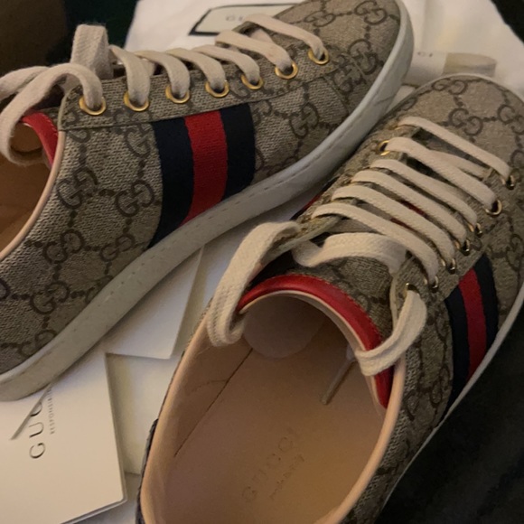 GUCCI SUPREME Aces Low 💯 Authentic - Picture 12 of 13